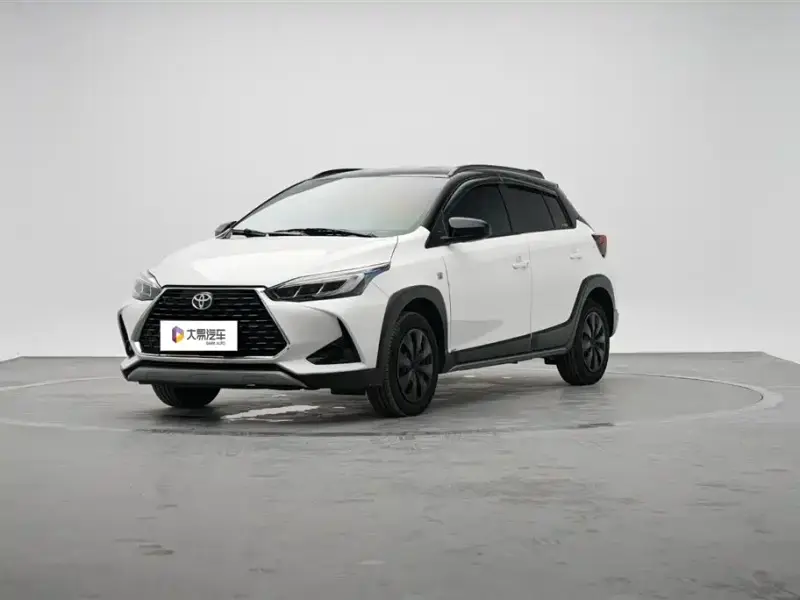 Toyota Yaris L