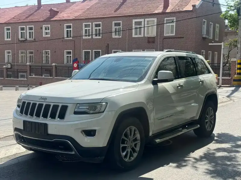 Jeep Grand Cherokee (Import)