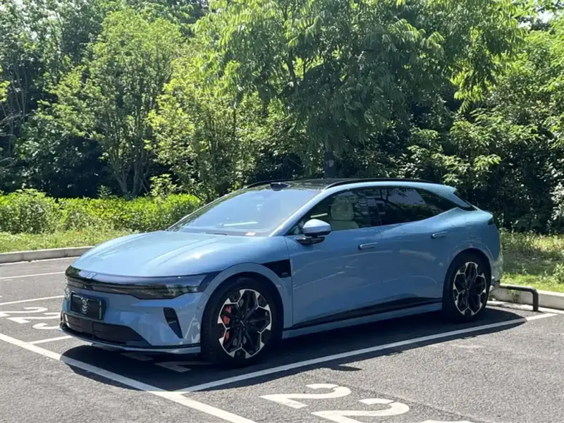 Zeekr 007GT