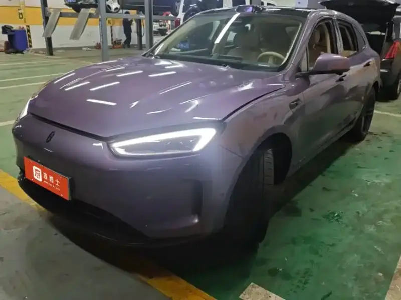 AITO M5