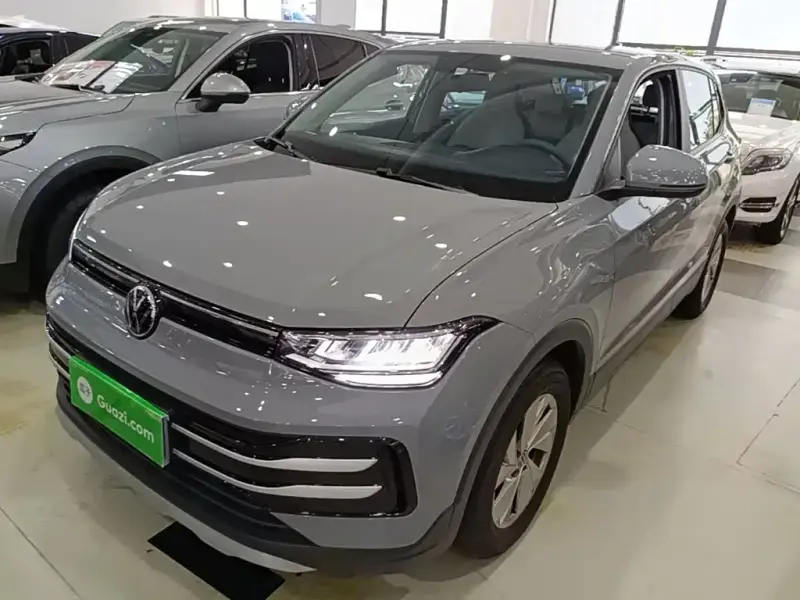 Volkswagen Tharu