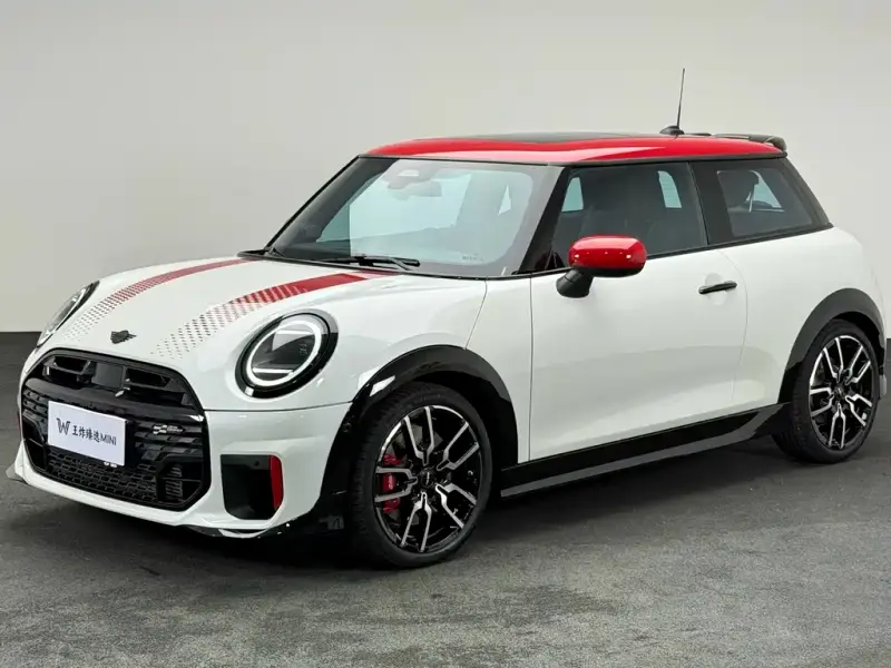 MINI JCW