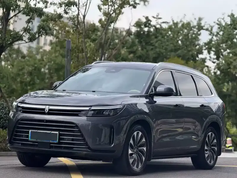AITO M7