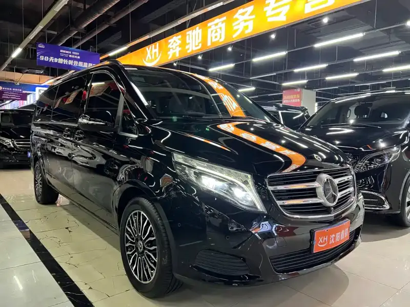 Mercedes-Benz V-Class