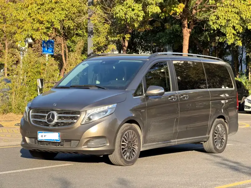 Mercedes-Benz V-Class