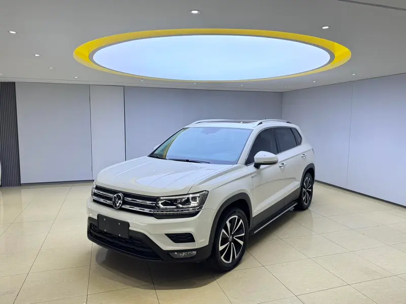 Volkswagen Tharu