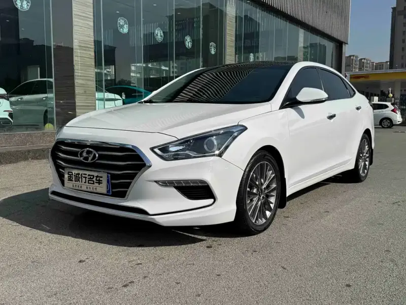 Hyundai Mistra