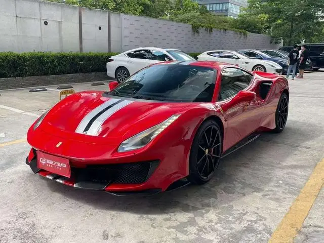 Ferrari 488