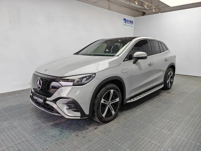 Mercedes-Benz EQE SUV