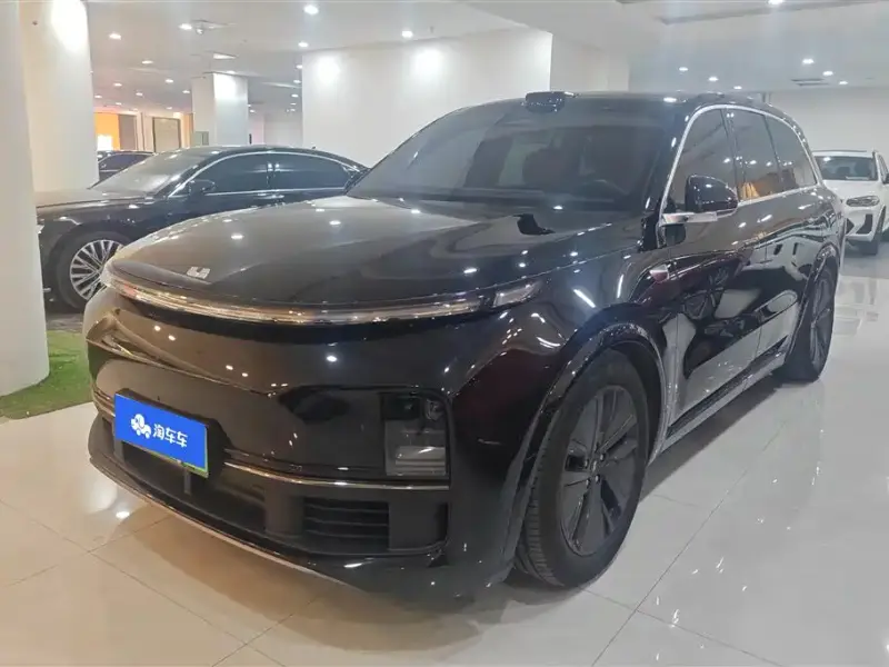 Li Auto L8