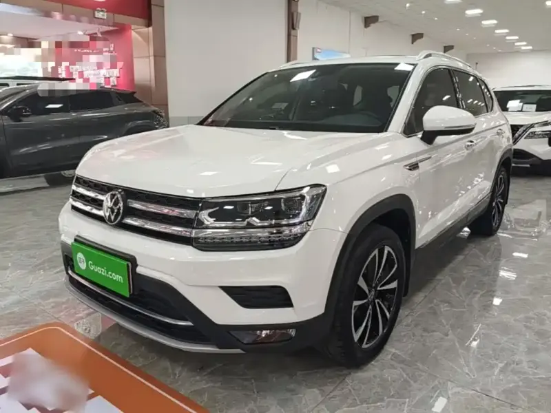Volkswagen Tharu