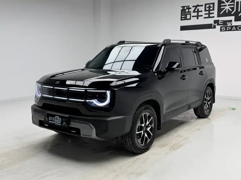 Beijing Off-Road BJ30