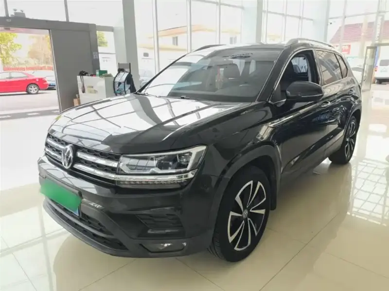 Volkswagen Tharu