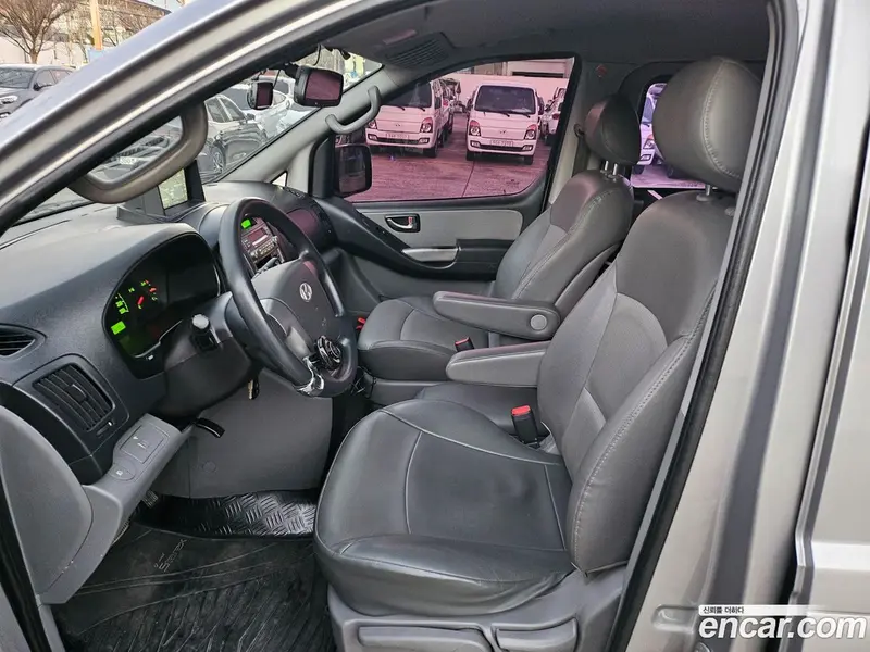 Hyundai H-1