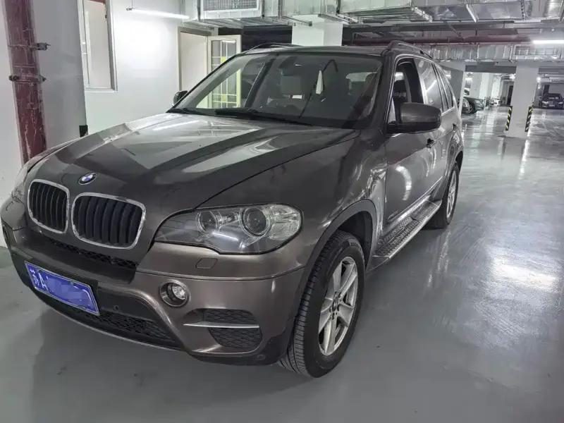 BMW X5 (Import)