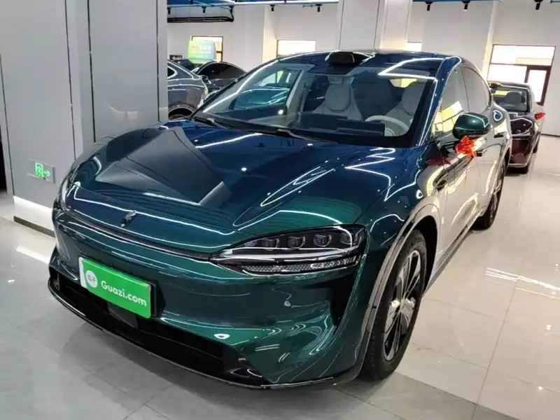 Luxeed Zhijie R7