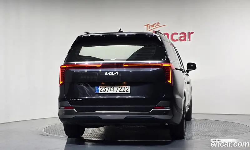 Kia Carnival (Canival)
