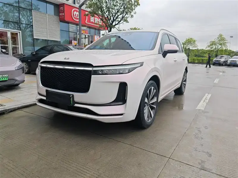Li Auto ONE