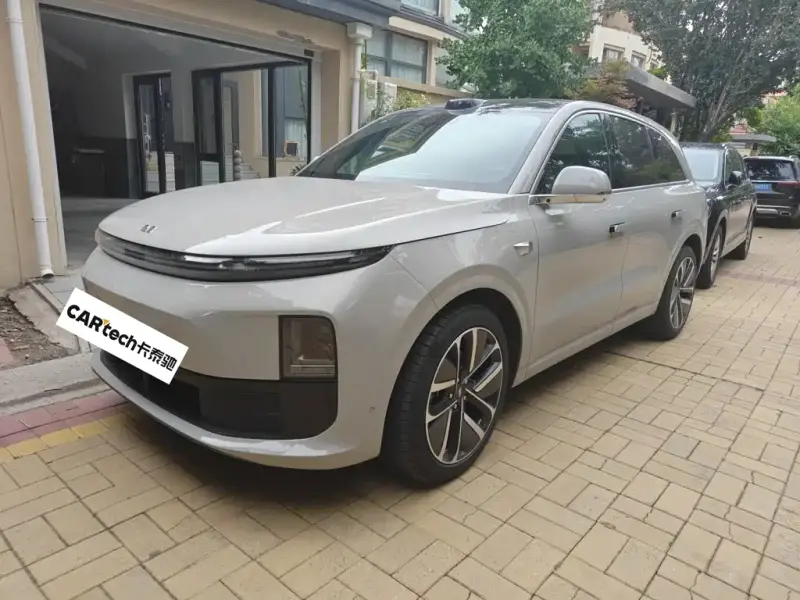 Li Auto L6