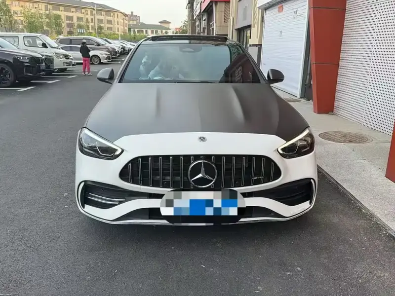 Mercedes-Benz C-Class