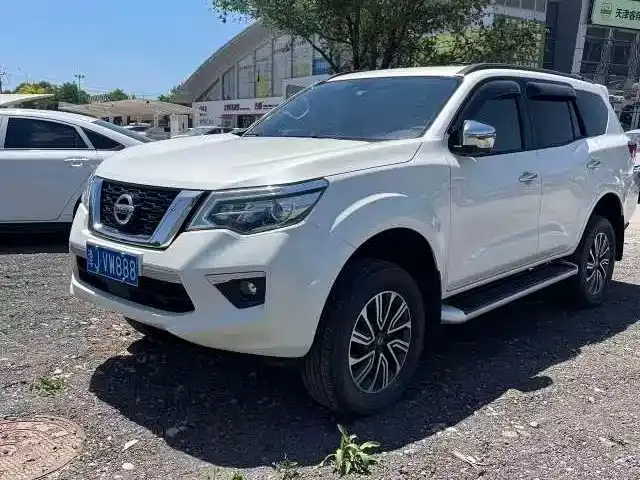 Nissan Terra
