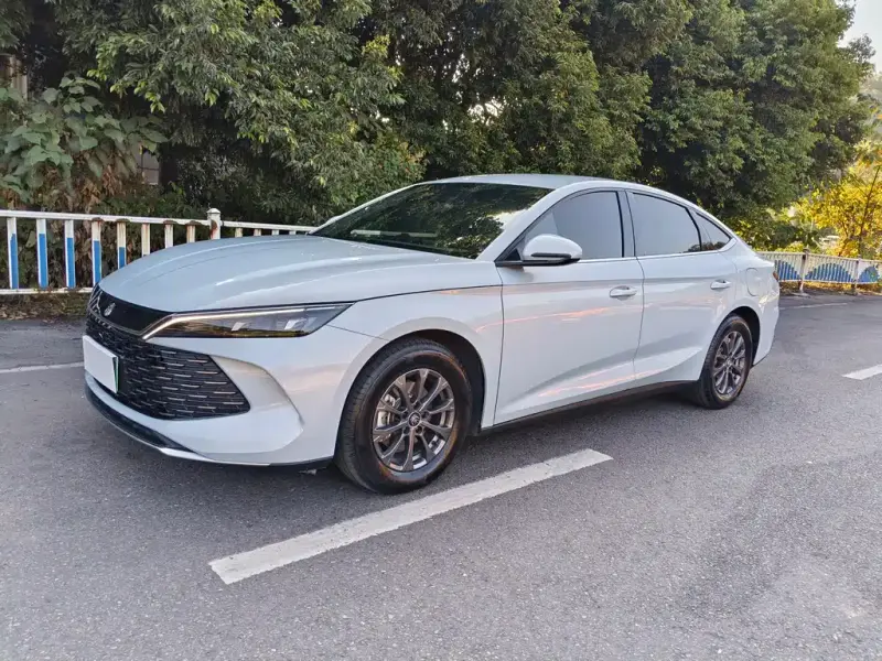 BYD Qin L