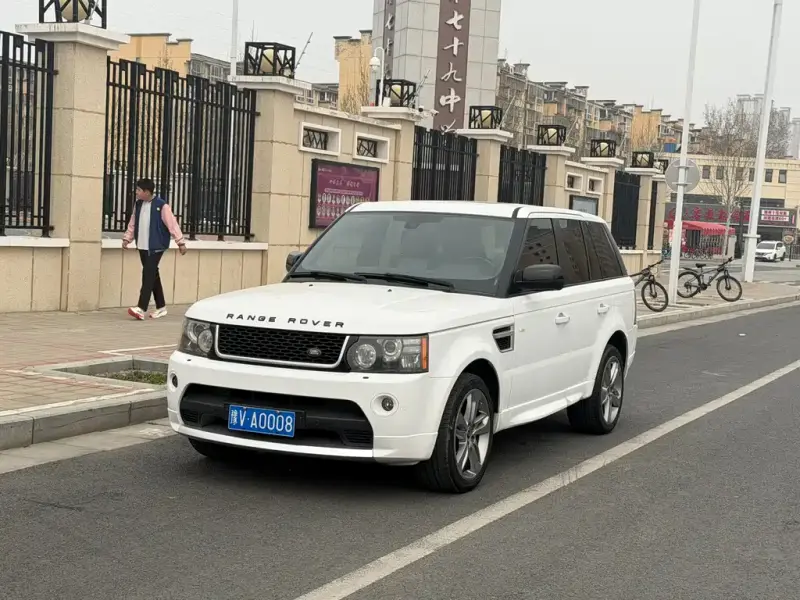 Land Rover Sport