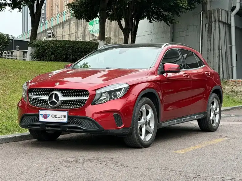 Mercedes-Benz GLA