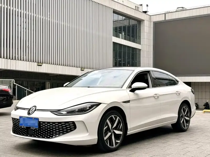 Volkswagen Lamando