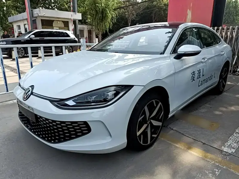 Volkswagen Lamando