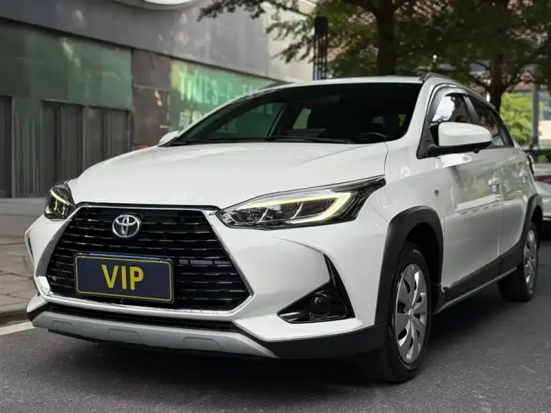 Toyota Yaris L