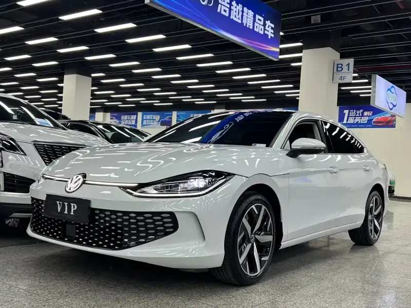 Volkswagen Lamando