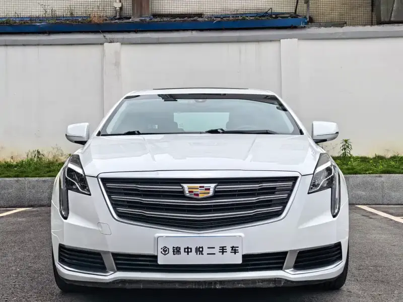 Cadillac XTS