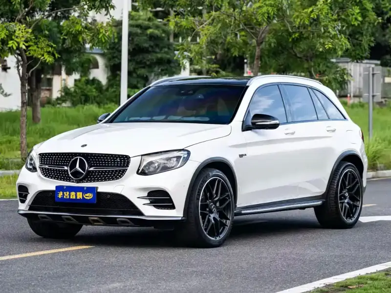 Mercedes-Benz GLC AMG