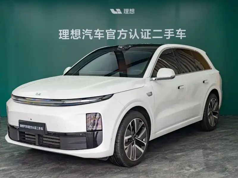 Li Auto L6