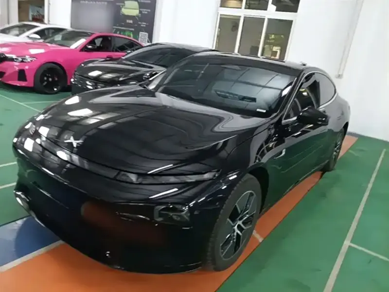 XPeng P7