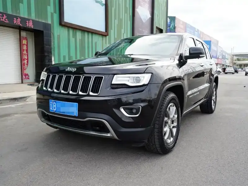 Jeep Grand Cherokee (Import)