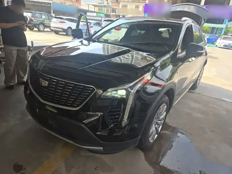 Cadillac XT4