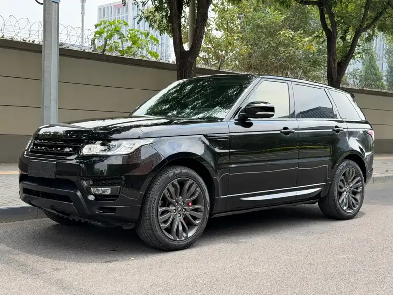 Land Rover Sport