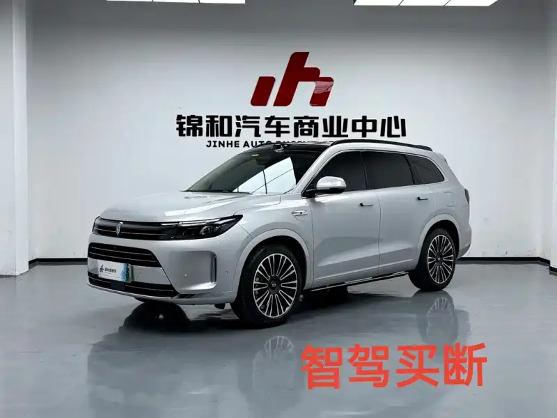 AITO M7