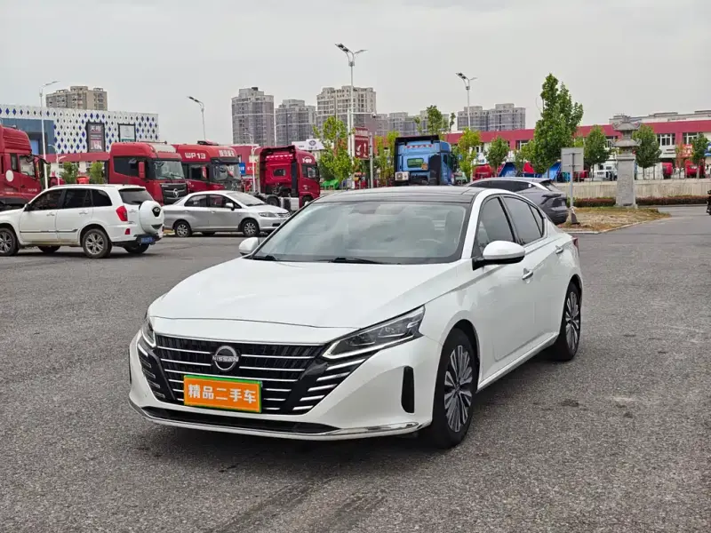 Nissan Teana