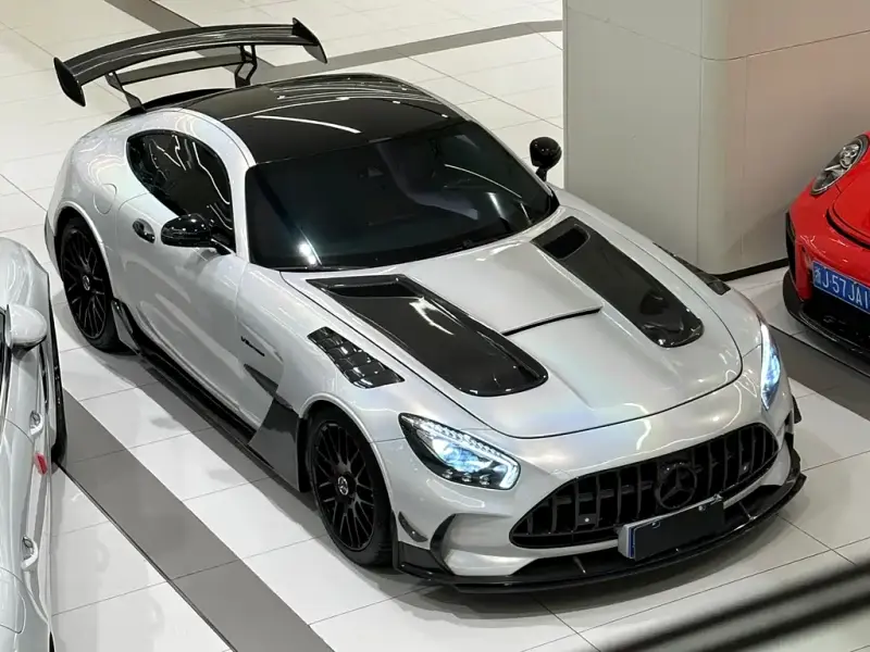 Mercedes-Benz AMG GT