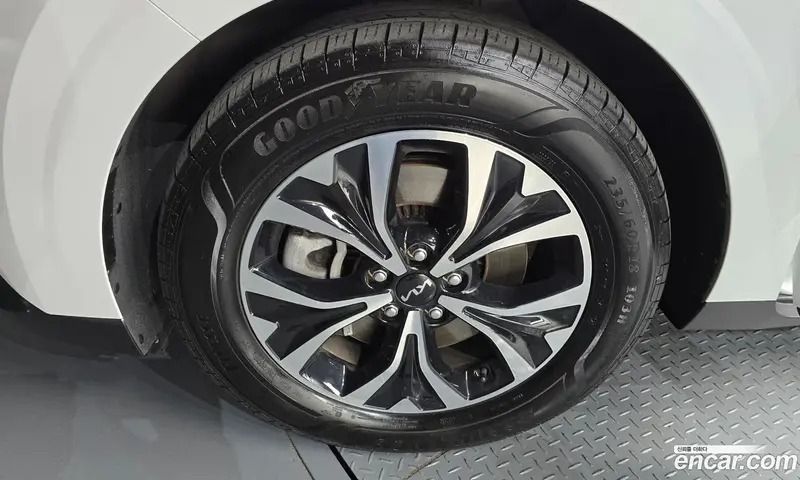 Kia Carnival (Canival)