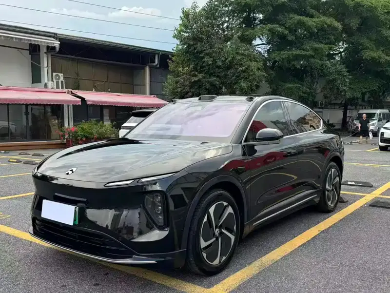 NIO EC6