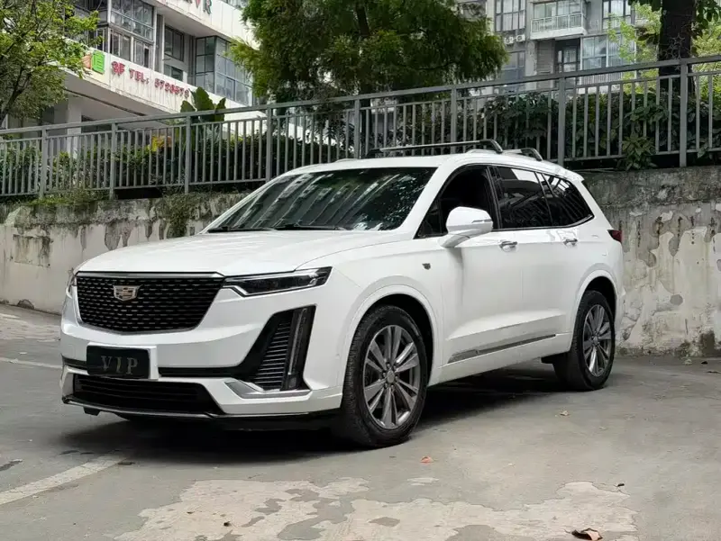 Cadillac XT6