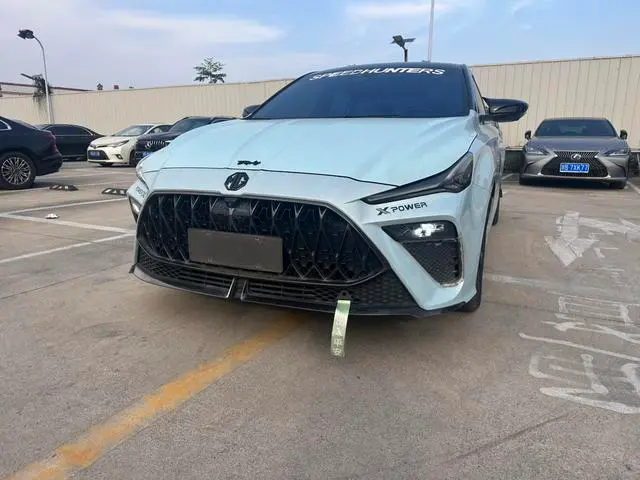 MG 5 Scorpio