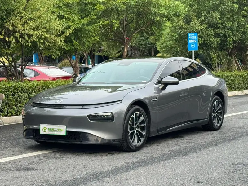 XPeng P7
