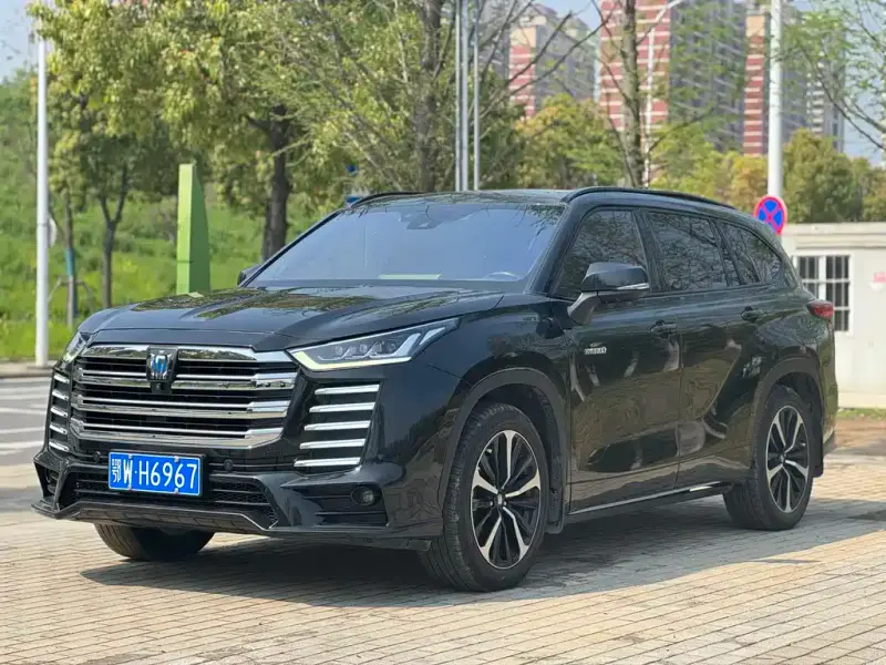 Toyota Crown Kluger
