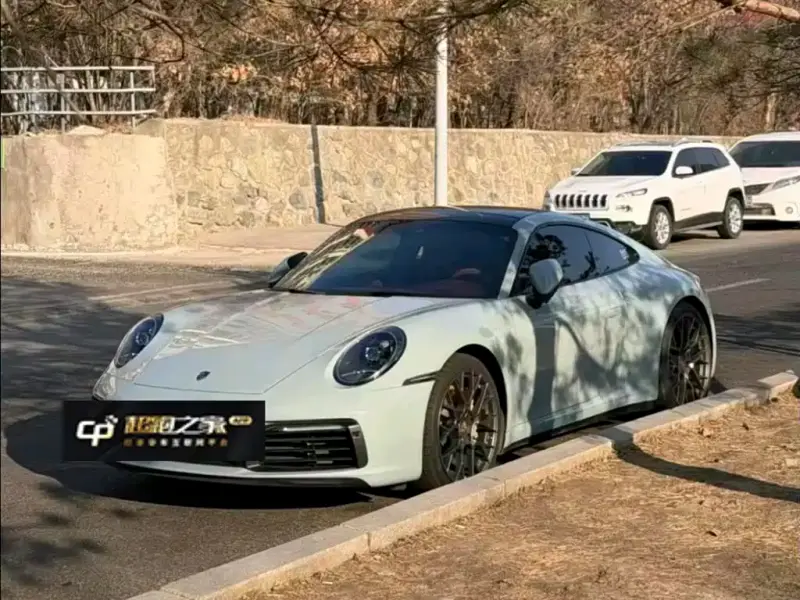 Porsche 911