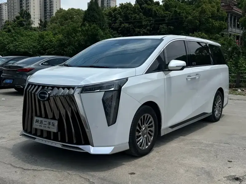 GAC Motor M8